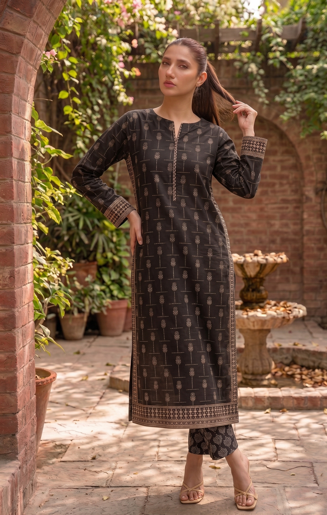 BOX BORDER – Bana Dora Unstitched 2 Piece
